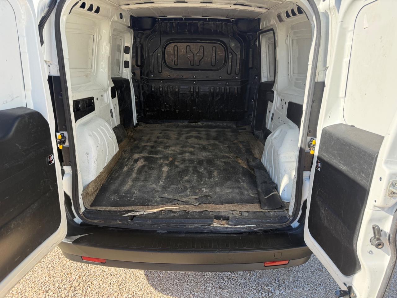 Fiat Doblò 1.4 METANO MAXI PORTA LATERALE