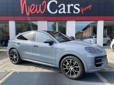 Porsche Cayenne Coupé 3.0 V6 E-Hybrid MATRIX-NAVI