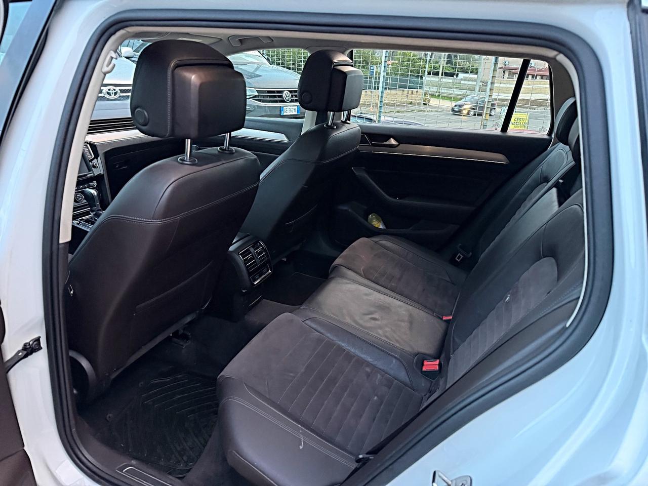 Volkswagen Passat Variant 2.0 TDI SCR 190 CV DSG Executive BMT