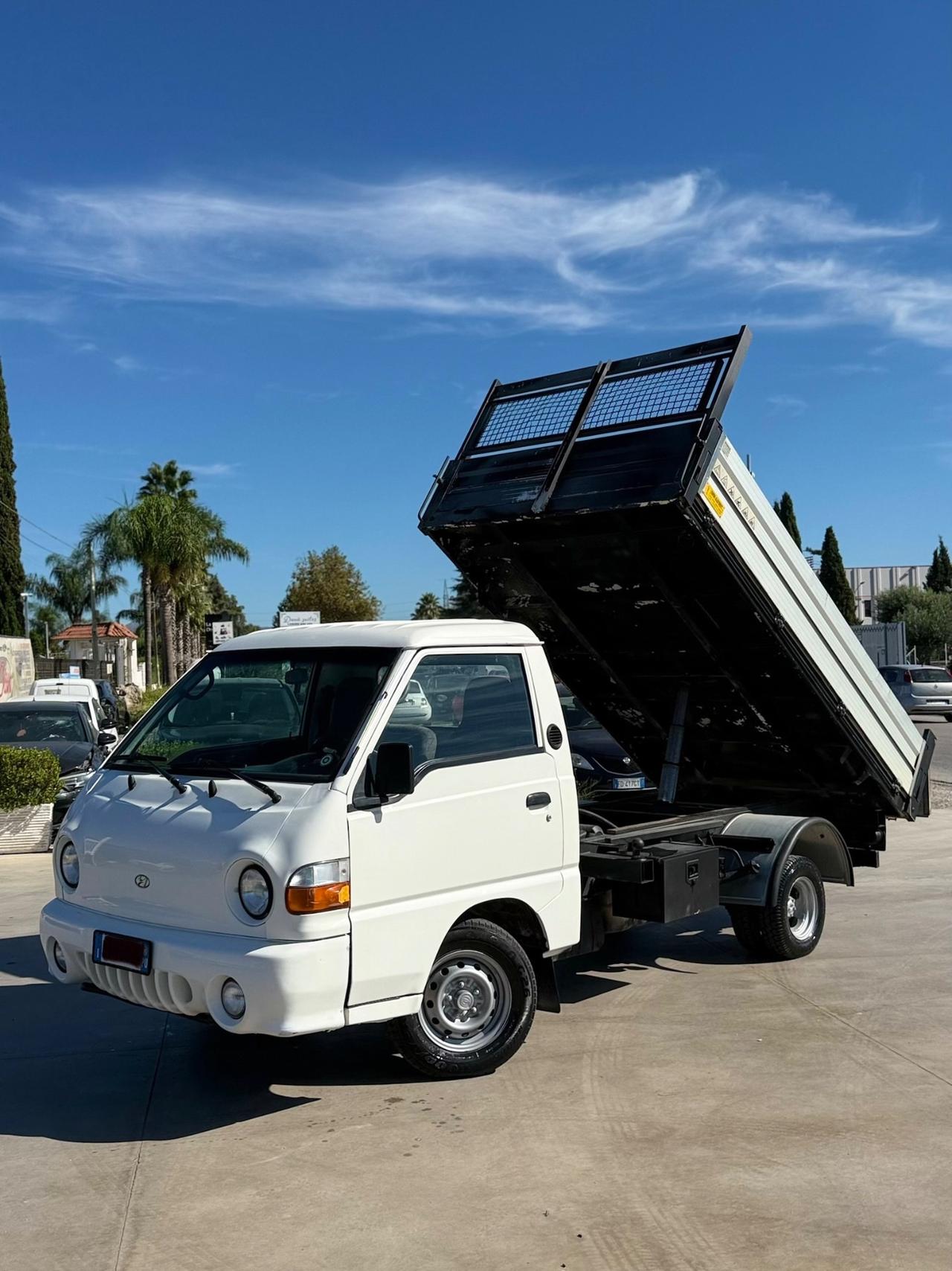 Hyundai H 100 2.5 turbodiesel Ribaltabile