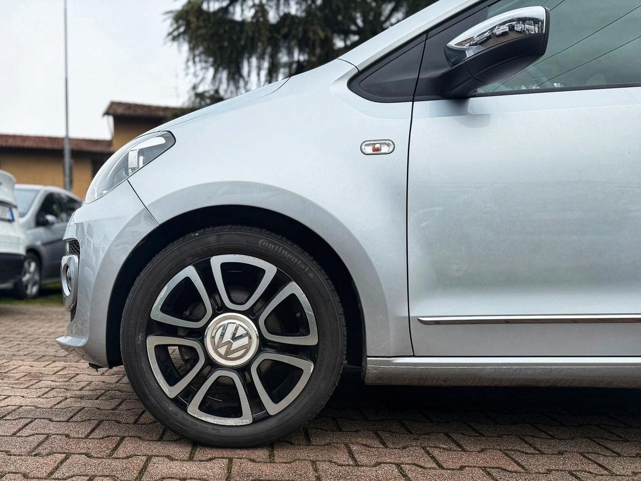 Volkswagen up! 1.0 75 CV 5p. NAVIGA CRIUSE SENSORI PDC OK NEOPATENTATI