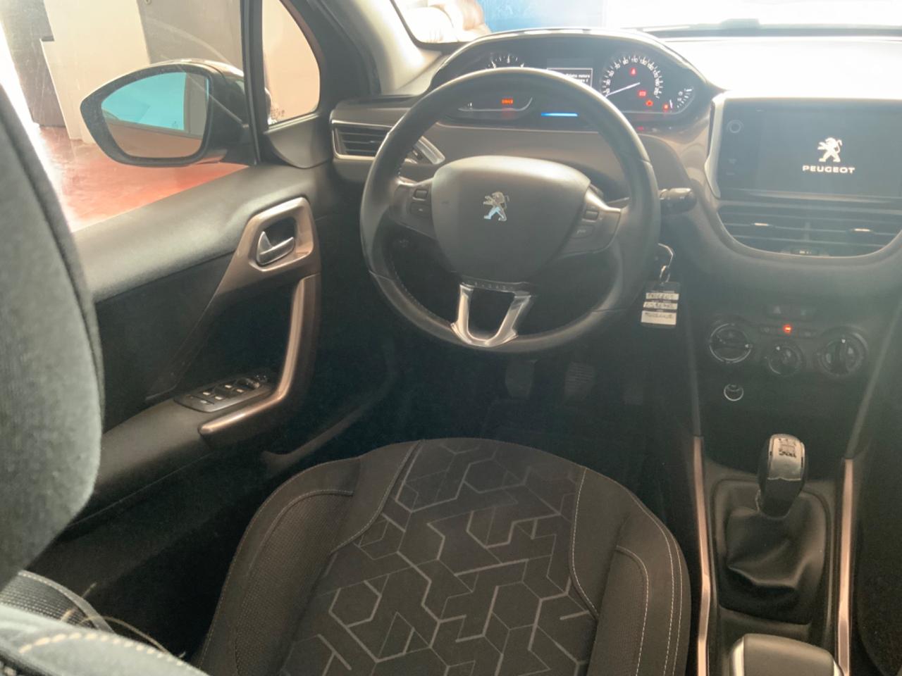 Peugeot 2008 1.4 HDi 68CV Access