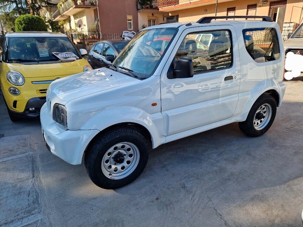 Suzuki Jimny 1.3i 16V cat 4WD JLX