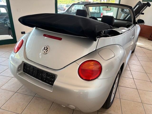 Volkswagen New Beetle 1.4 16V Cabrio