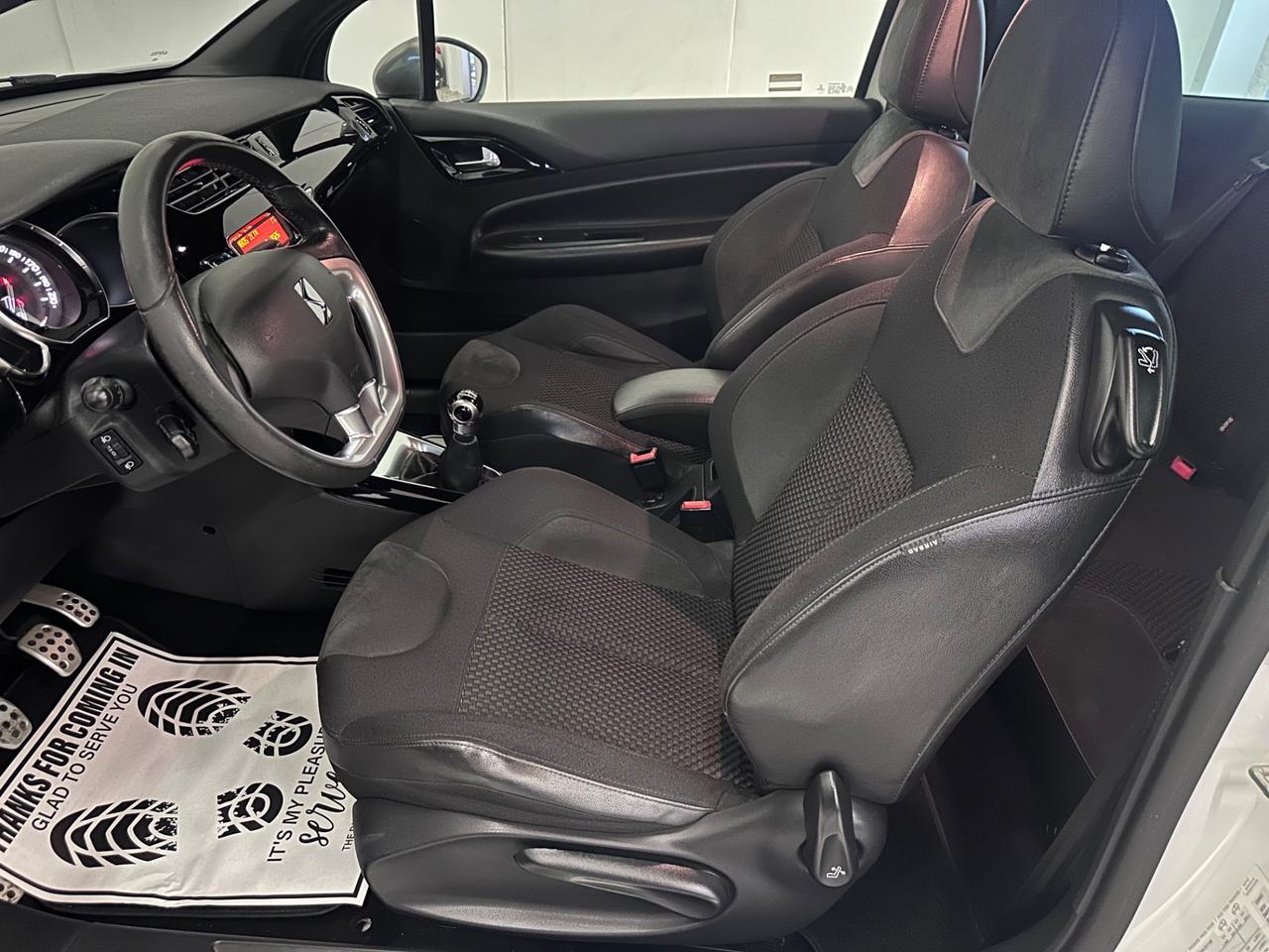 DS3 1.2 Benzina VTi 82 Just Black Ok neopatentati