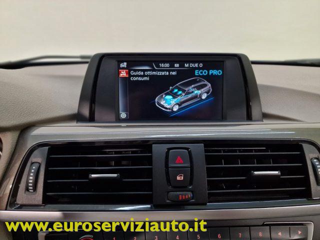 BMW 320 i Touring Modern