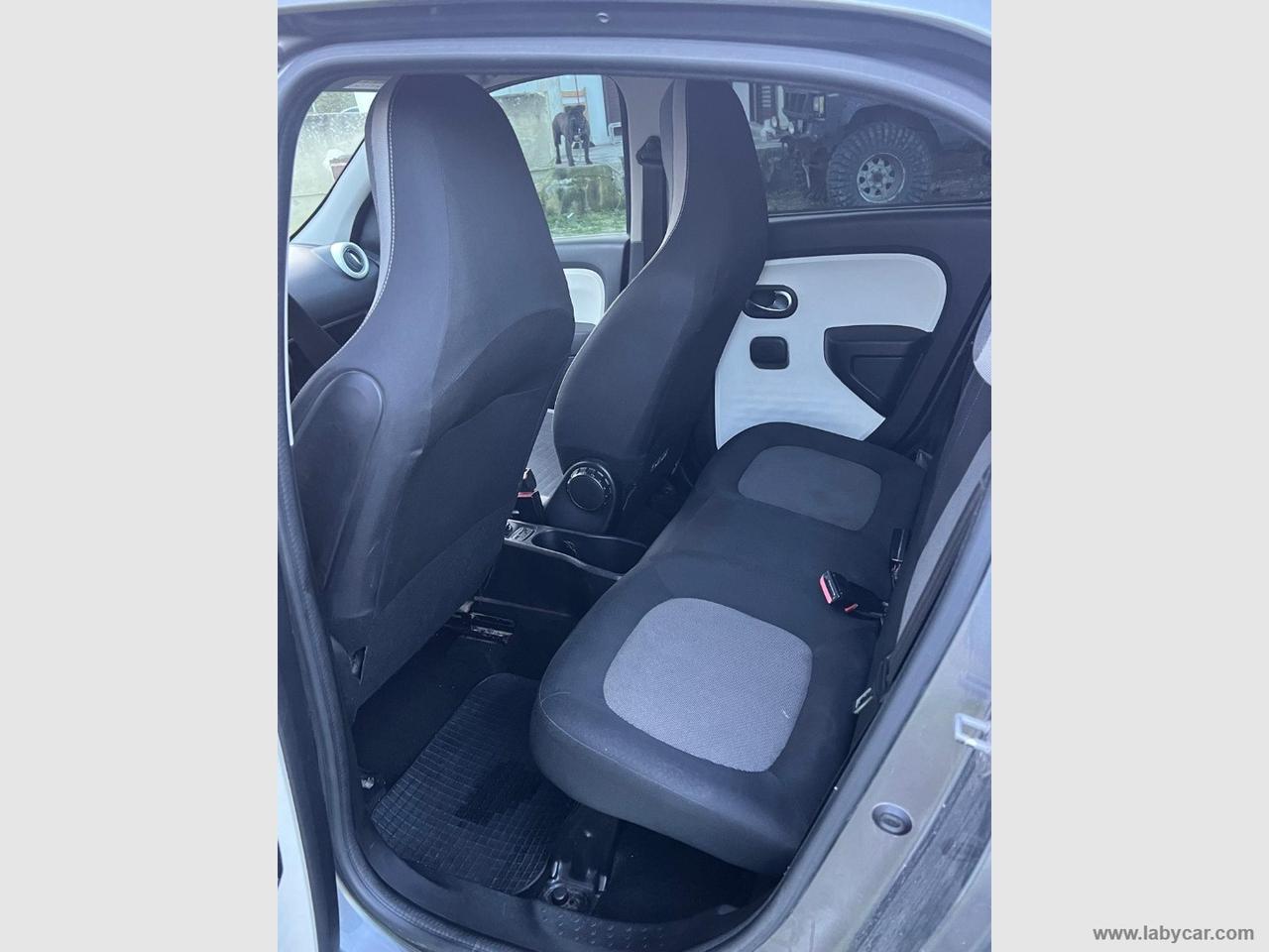 RENAULT Twingo SCe Lovely