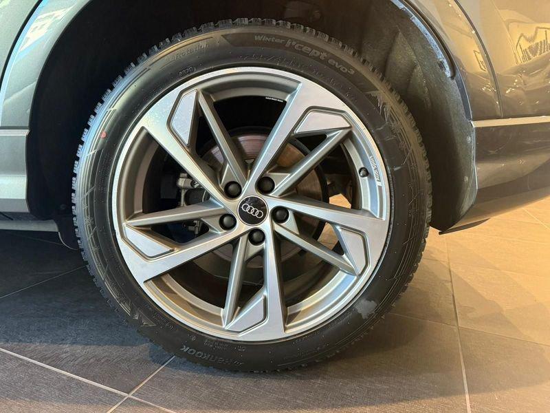 Audi Q3 Audi Q3 SPB 35 TFSI S tronic S line edition