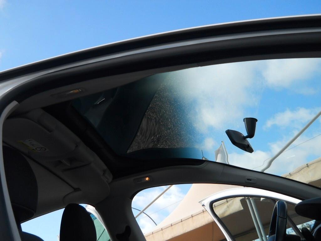 Citroen C3 - 1.6- eHDI-- 5 PORTE---modello-- EXCLUSIVE FULLL