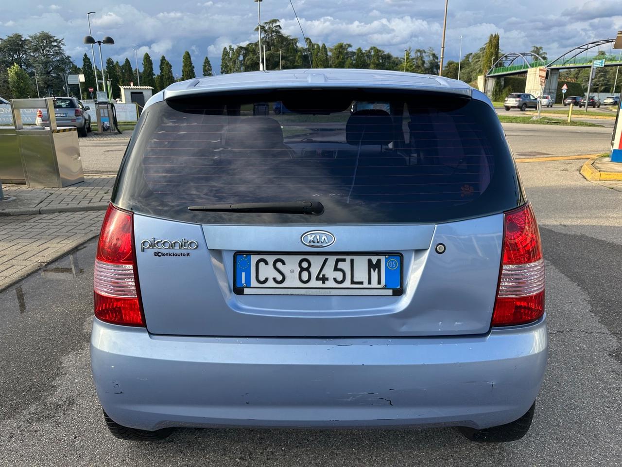 Kia Picanto 1.2 BENZINA NEOPATENTATI