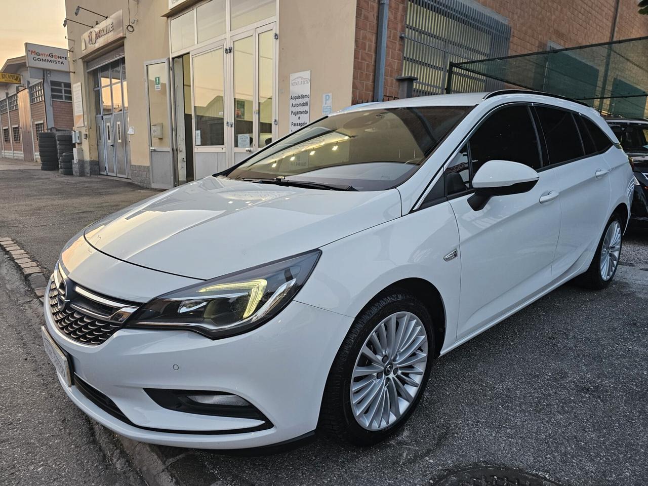 Opel Astra 1.6 CDTi 110cv S&S Sports Tourer Innovation*Euro6*
