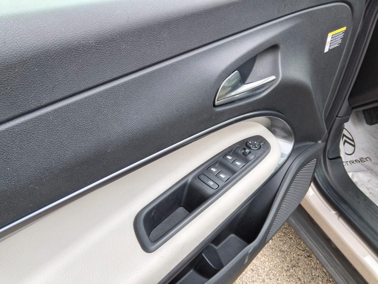 Fiat 600 Hybrid 100 CV DCT MHEV La Prima