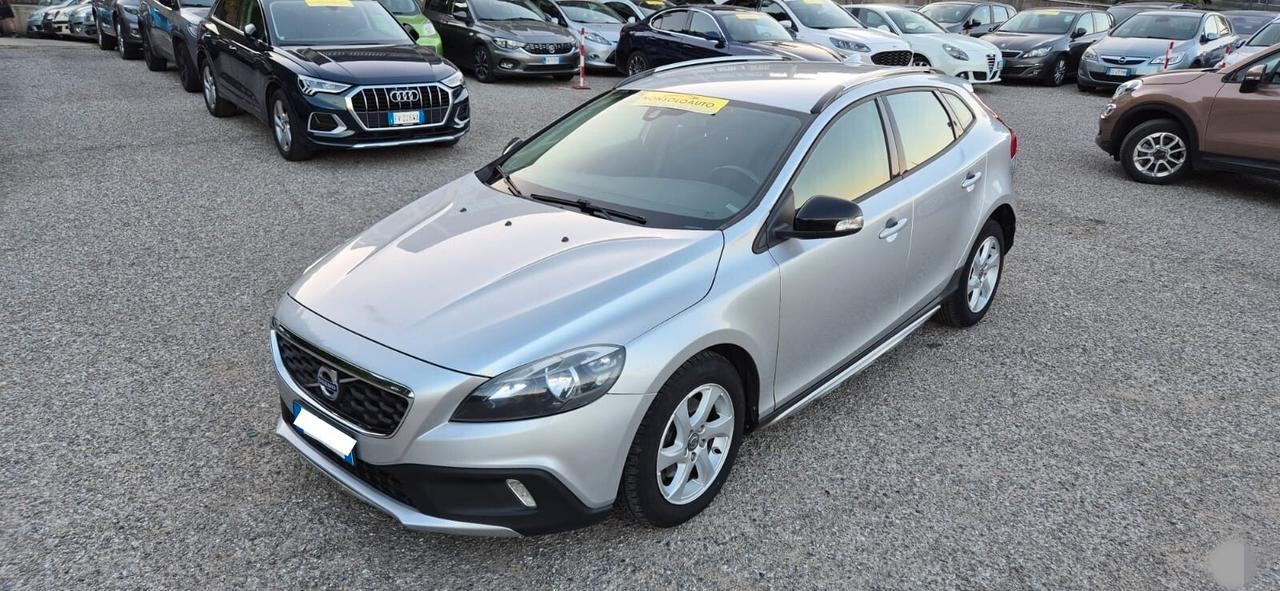 Volvo V40 CrossCountry V40 D2 1.6 Moment.-11/2013