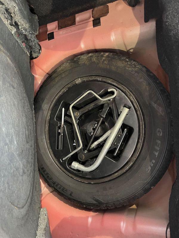 Ford Ka Ka 1.2 + c/esp,tcs 69cv E5