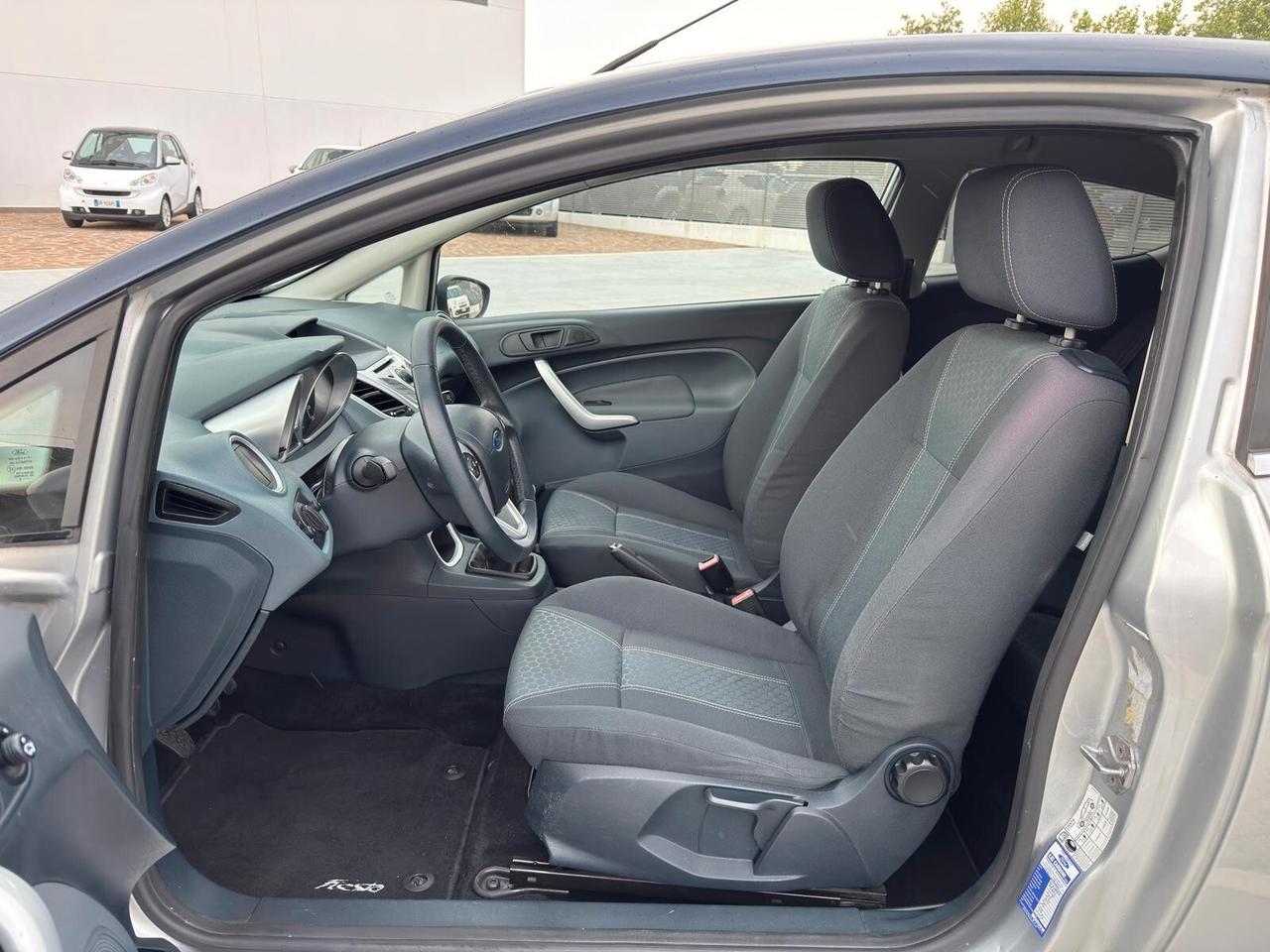 Ford Fiesta 1.2 82CV - NEOPATENTATO -