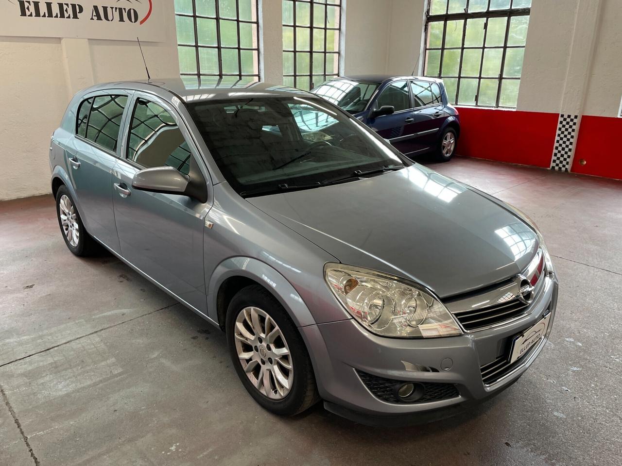 Opel Astra 1.6 UNICO PROPRIETARIO