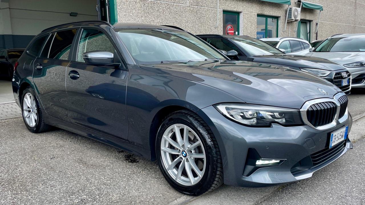 Bmw 320d Xdrive Touring Advantage LED