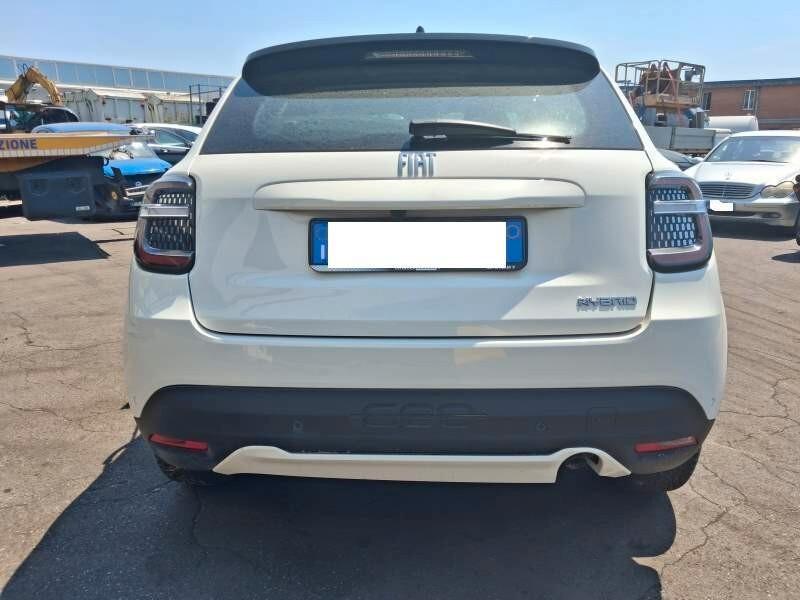 Fiat 600 Hybrid 110 CV DCT MHEV Business