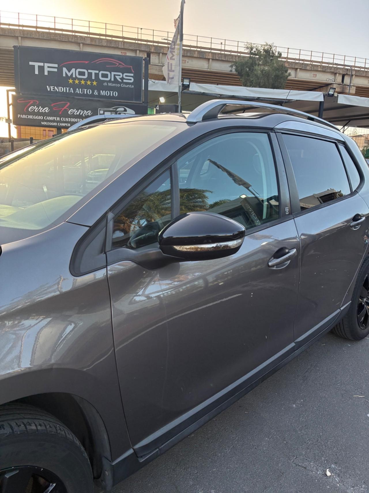 Peugeot 2008 1.6 HDI - 2015