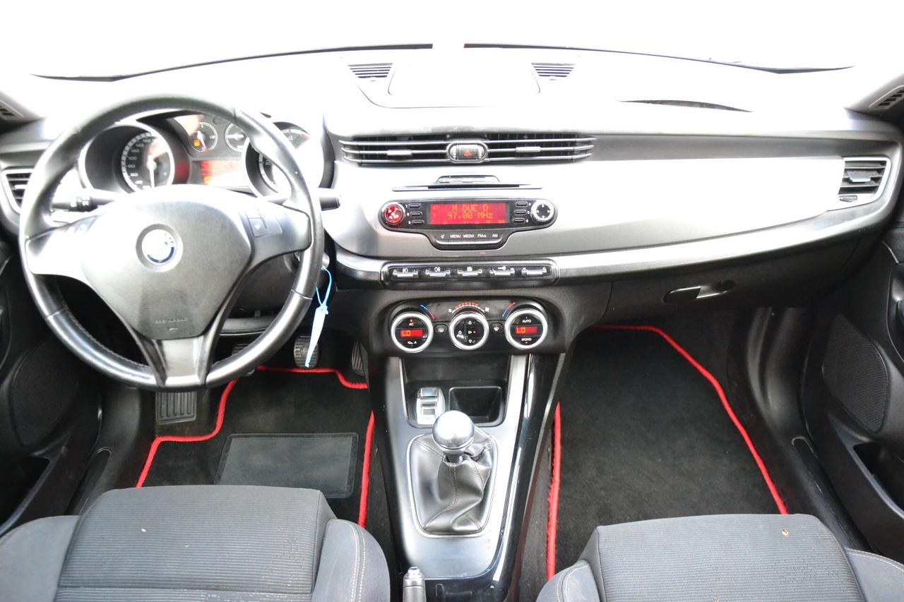 Alfa Romeo Giulietta 1.6 JTD 105CVDISTINCTIVE6MPREZZOSENZAVINCOLIUNIPRO'-GARANZIA12 MESI**DISTRIBUZIONE OK
