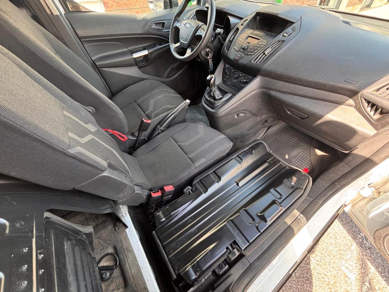 Ford transit connect 3 POSTI 15.tdci 100cv E6