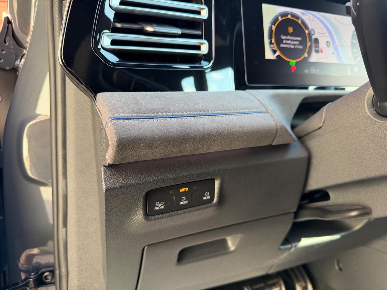 Volkswagen Tiguan new 150 CV DSG R-Line GANCIO TRAINO