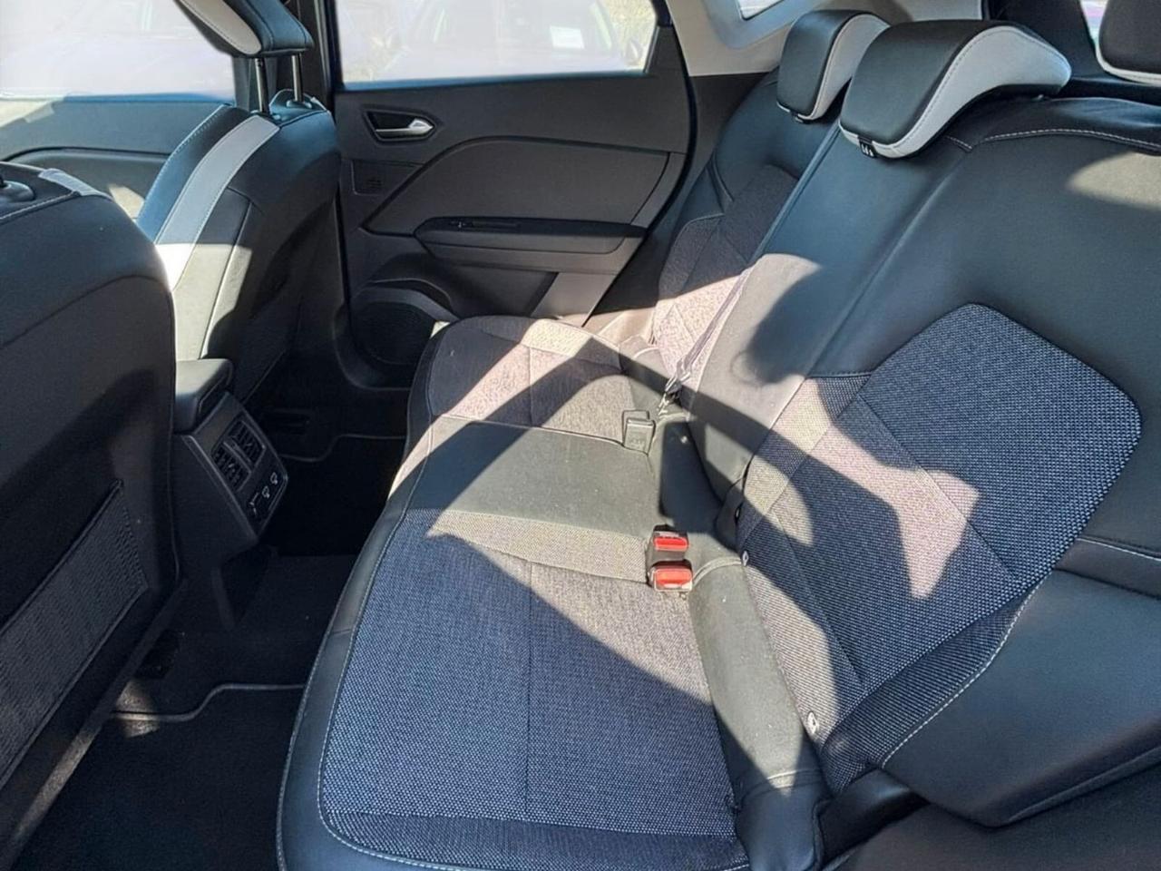 Renault Captur Full Hybrid E-Tech 145 CV Intens