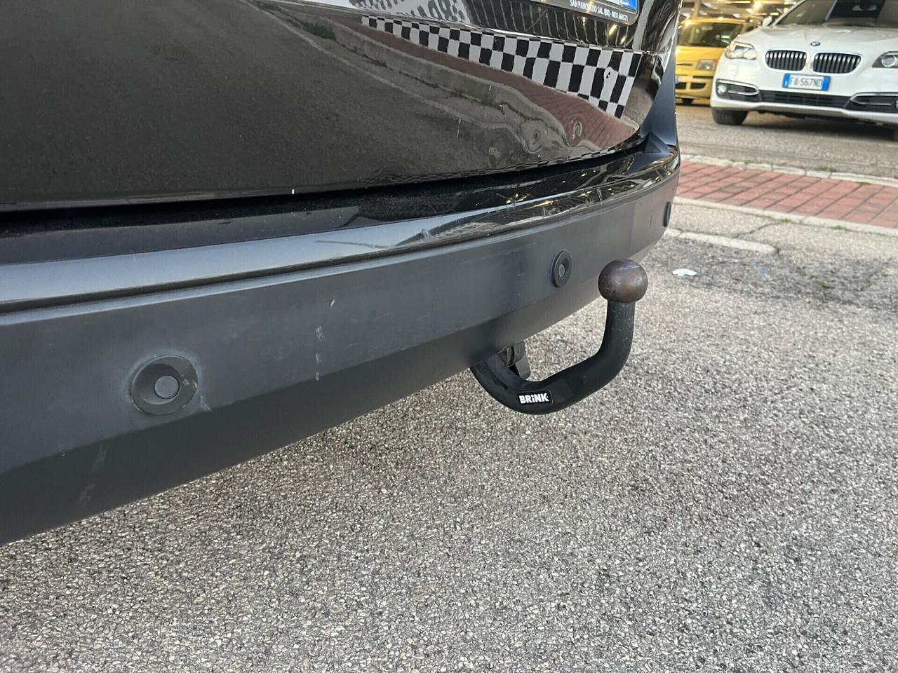 Dacia Lodgy 1.5 dCi Lauréate Gancio traino Unipro 2014