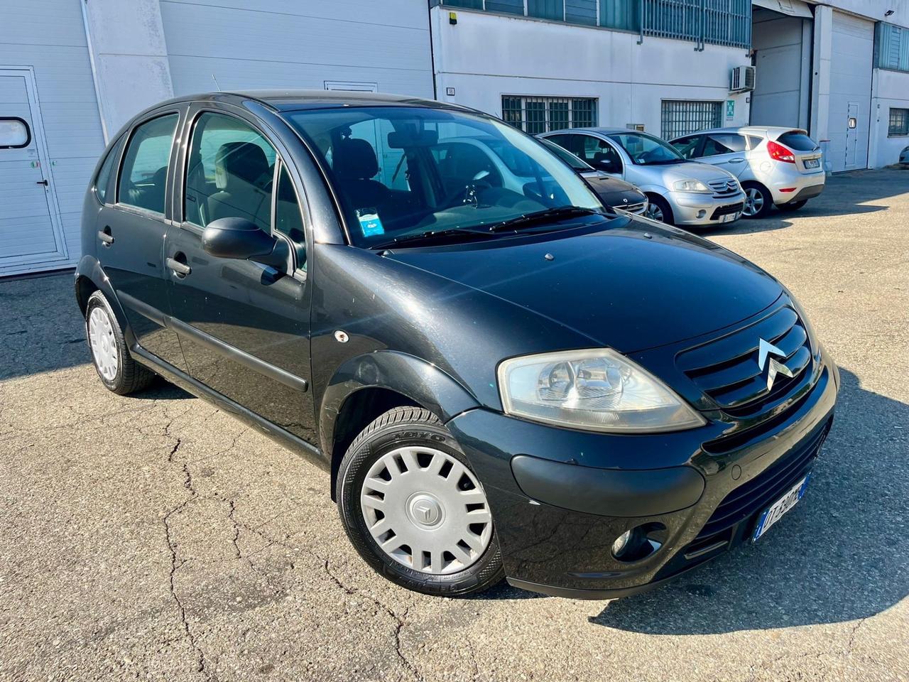Citroen C3 1.1benz 2009 215.000km perfetta per neopatentati