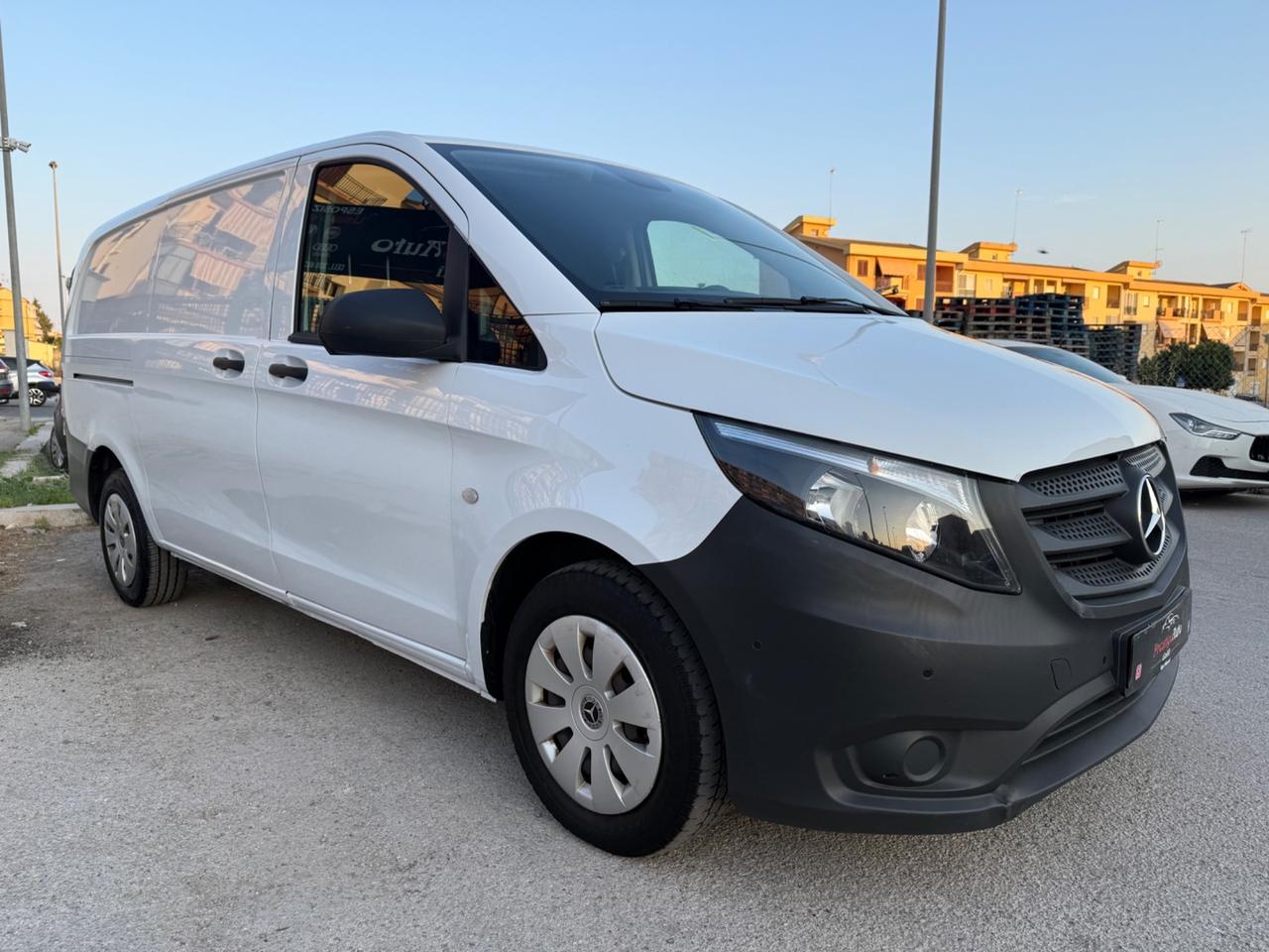Mercedes Benz Vito 111cdi 110cv N1 2019