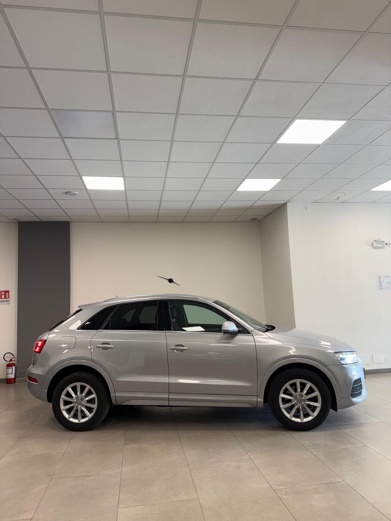 Audi Q3 2.0 TDI 150 CV quattro S tronic Sport