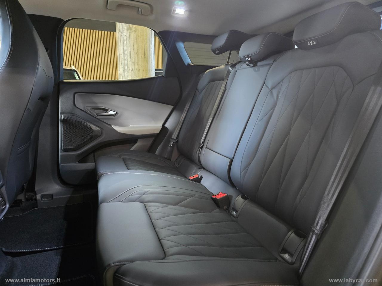 FORD Explorer-E Ext. Range Exp. Prem. 286 CV