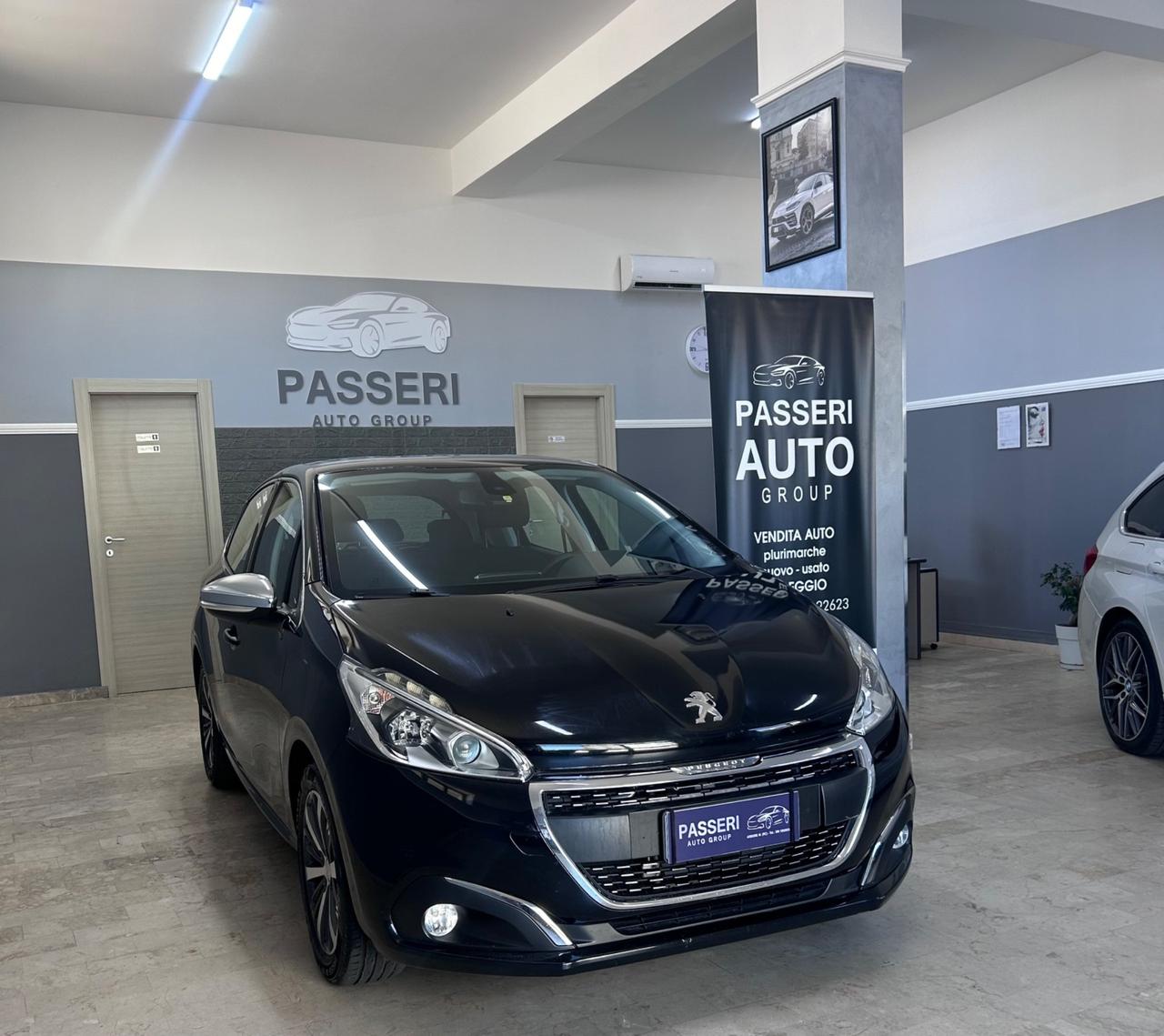 Peugeot 208 PureTech 82 5 porte Allure