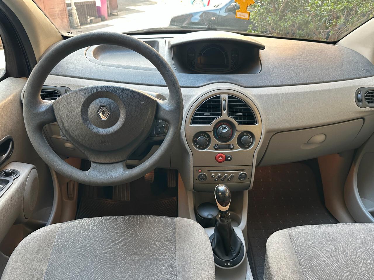 Renault Modus 1.2 16V Confort *NEOPATENTATI*