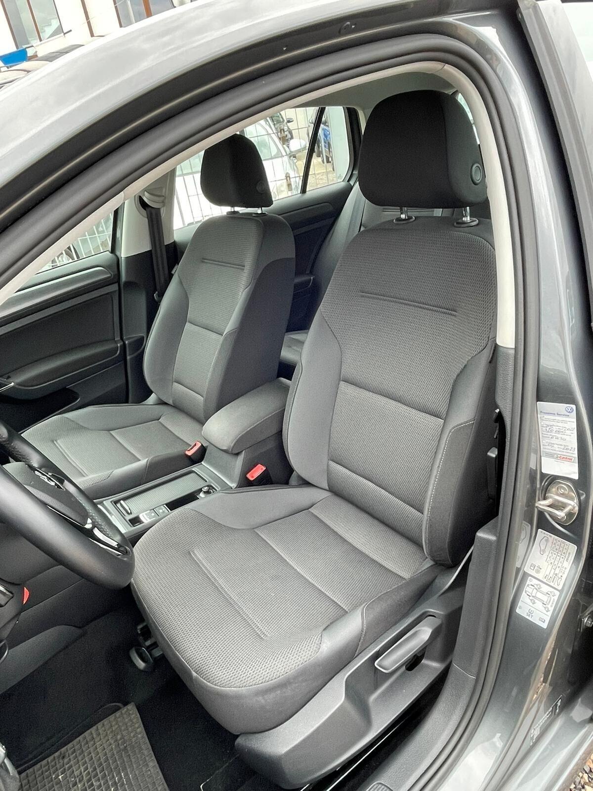 Volkswagen Golf 1.6 TDI 115cv Highline BlueMotion Technology APPLE CAR PLAY, FULL LED, NAVI CERCHI TEMPOMAT GARANTI