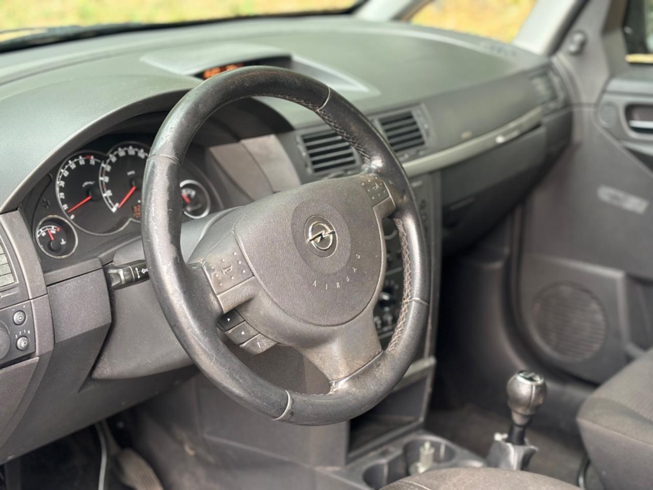 Opel Meriva 1.4 COSMO GPL
