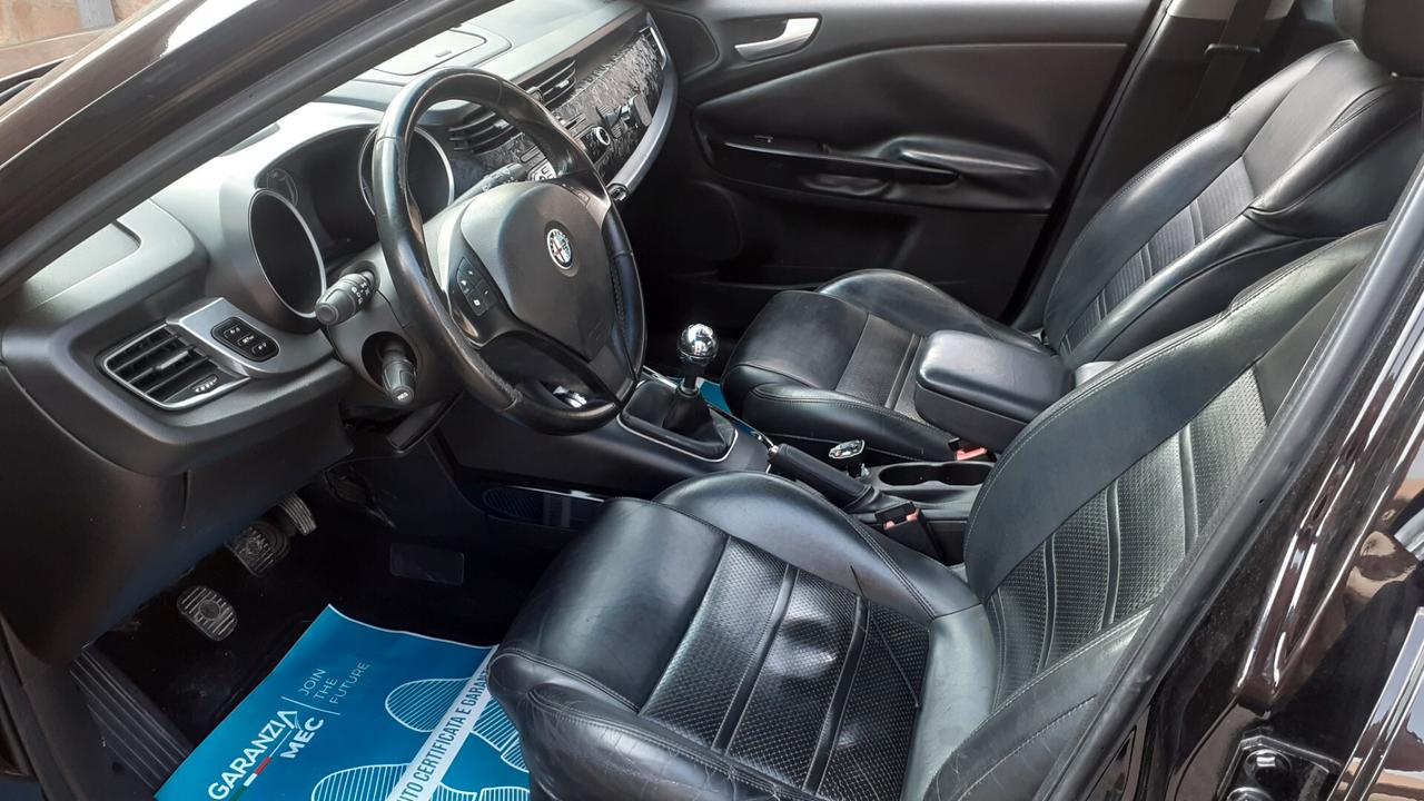 Alfa Romeo Giulietta 2.0 JTDm-2 140 CV Distinctive