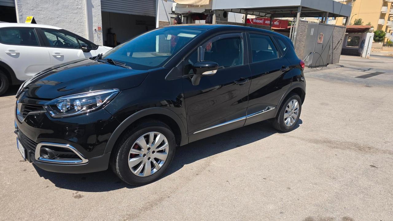 Renault Captur dCi 8V 90 CV Start&Stop Energy Iconic