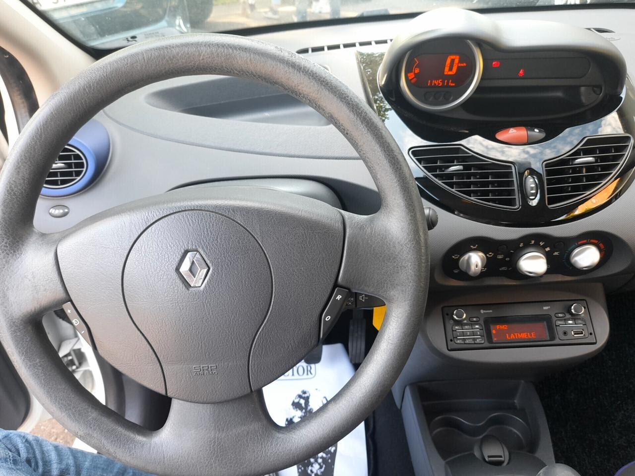 Renault Twingo 1.2 16V Night&Day OK NEOPATENTATI