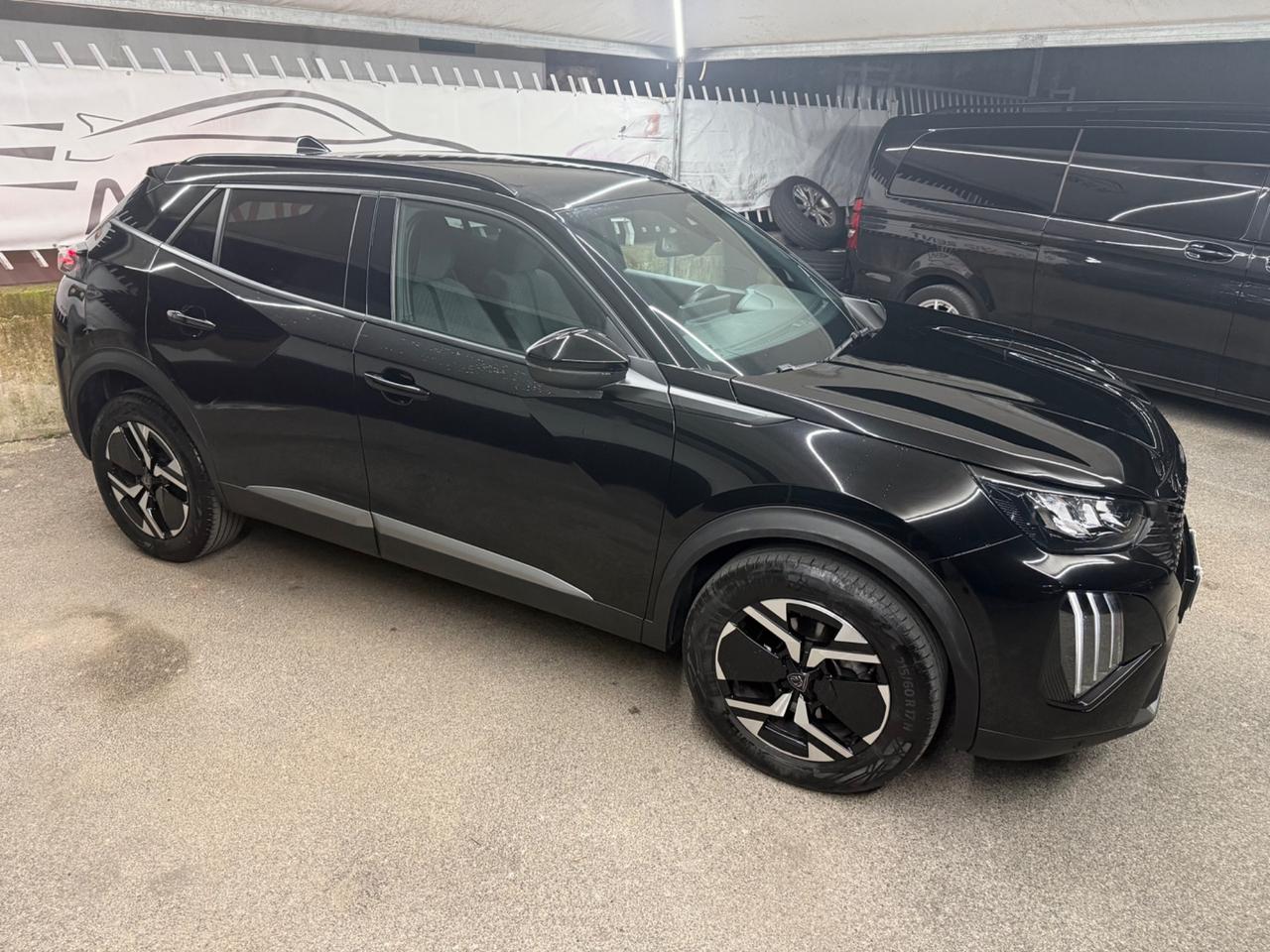 Peugeot 2008 BlueHDi 130 S&S EAT8 Allure