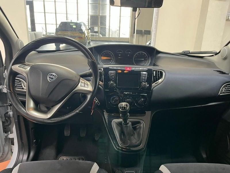 Lancia Ypsilon 1.2 69cv Mya