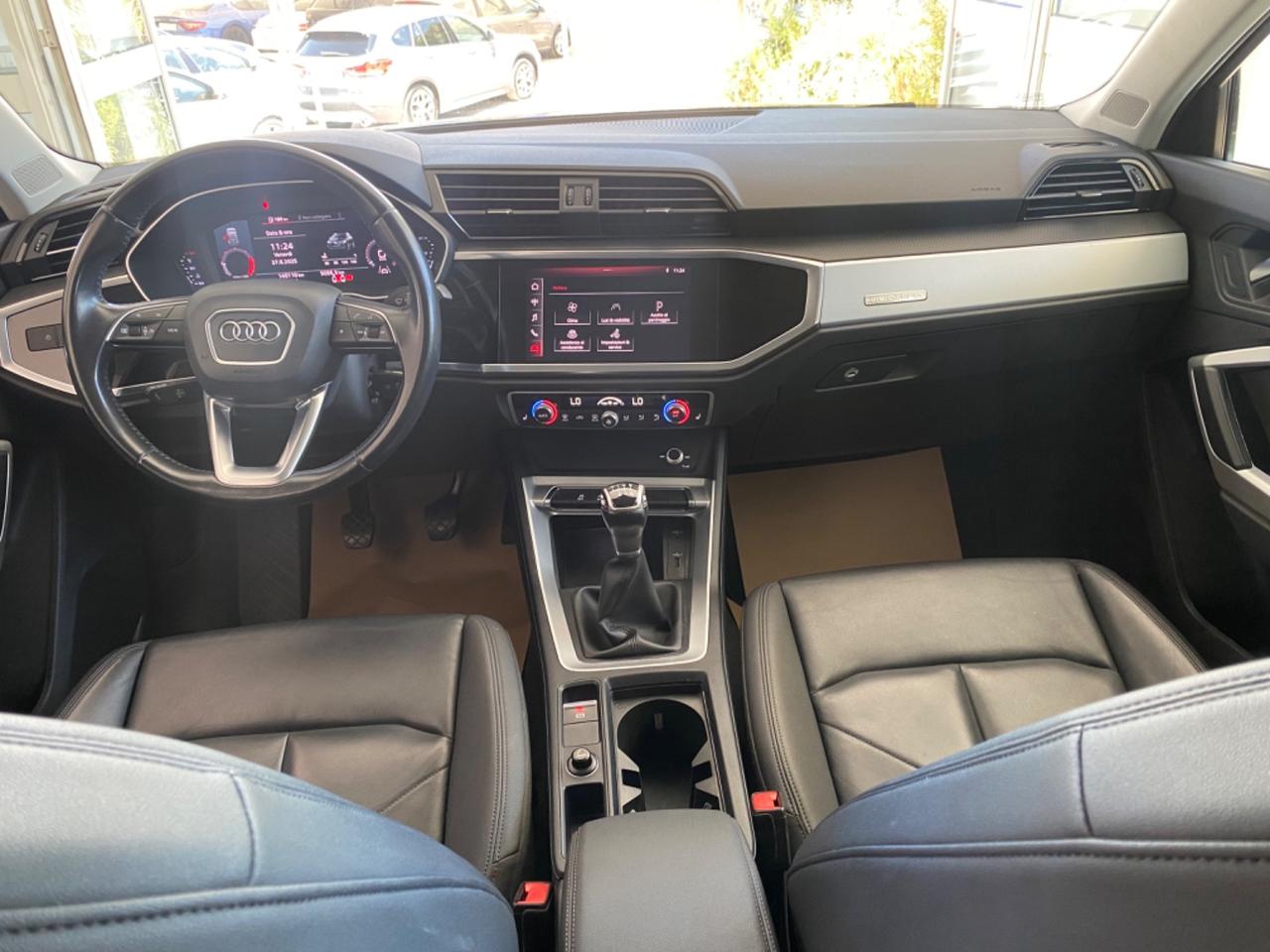 Audi Q3 35 TDI QUATTRO S-LINE BLACK EDITION2020
