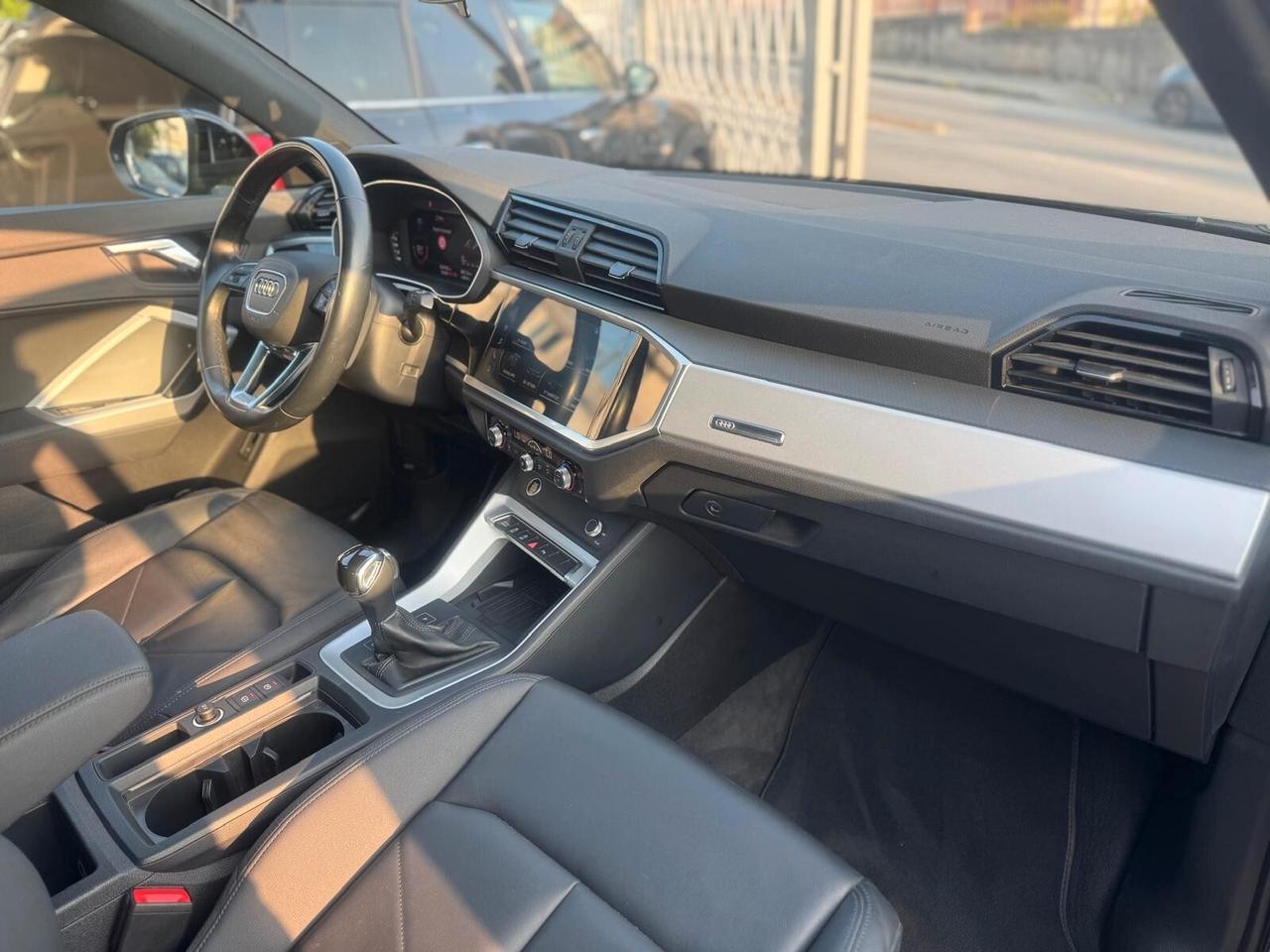 Audi Q3 35 TDI S tronic Business Advanced