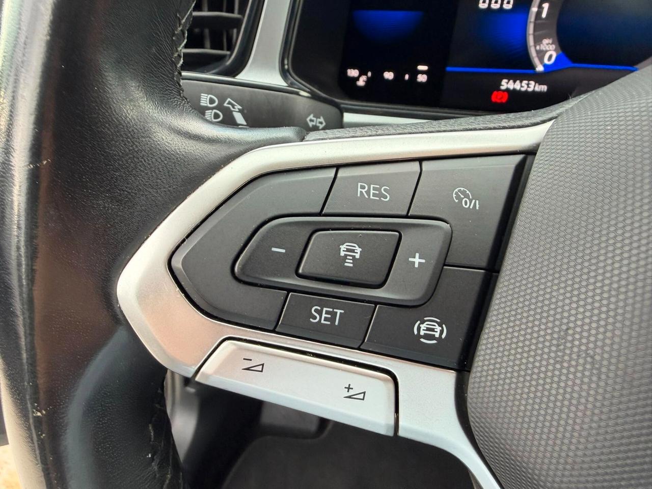 Volkswagen T-Roc 2.0 TDI 116CV 6M LED CARPLAY