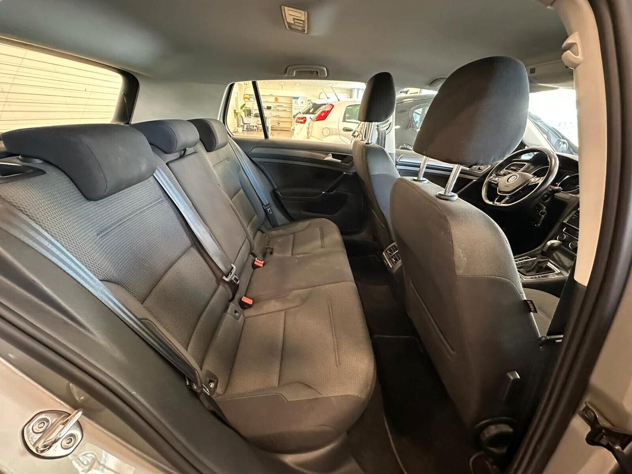 Volkswagen Golf 2.0 TDI 5p. Executive BlueMotion Technology