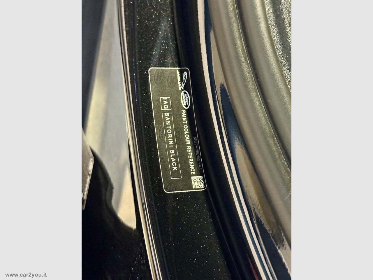 LAND ROVER Defender 110 3.0D 200 CV X-Dynamic SE