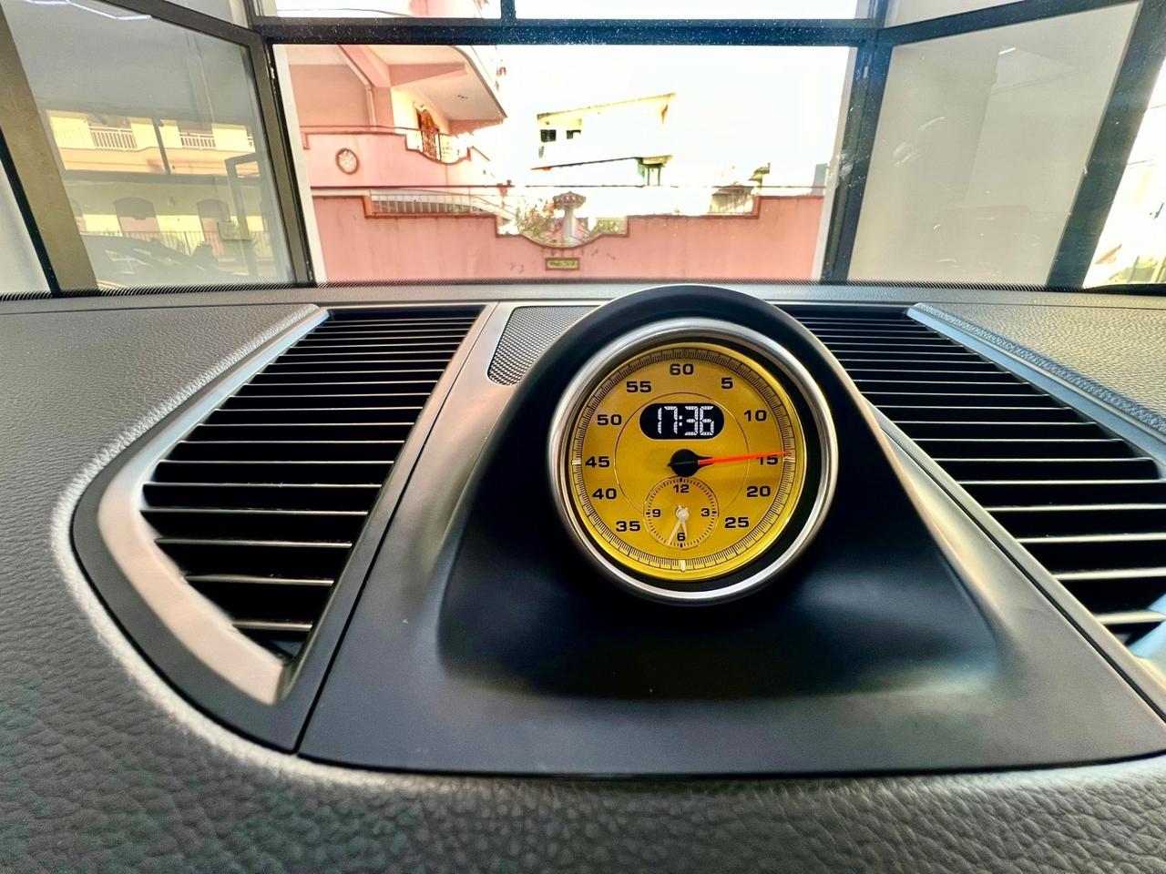 Porsche Macan 2.0 BENZINA 245CV PYTHON GREEN (GTS COLOR)