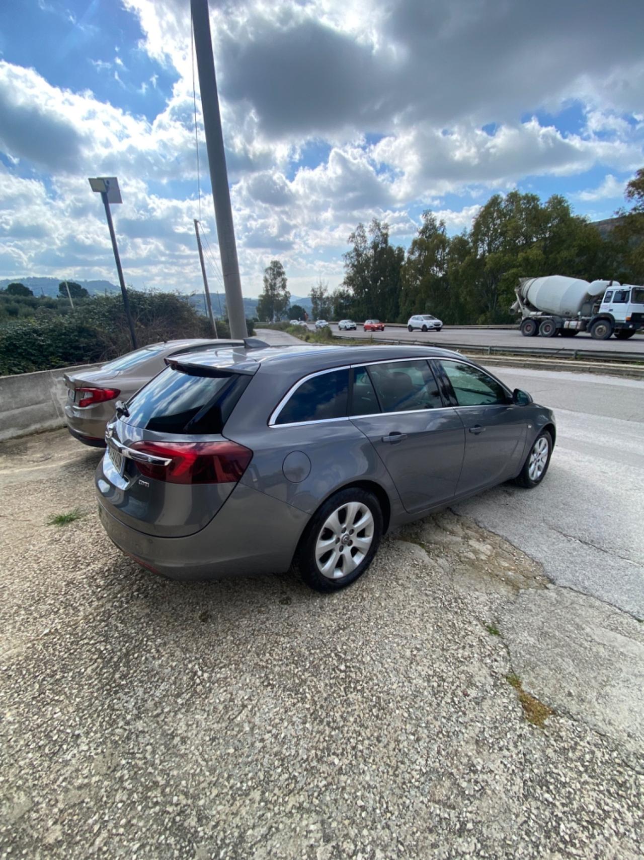 Opel Insignia 1.6 CDTI Start&Stop Sports Tourer Cosmo