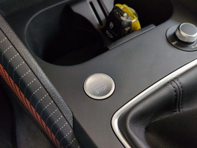 Audi Q2 2.0 30 TDI BUSINESS