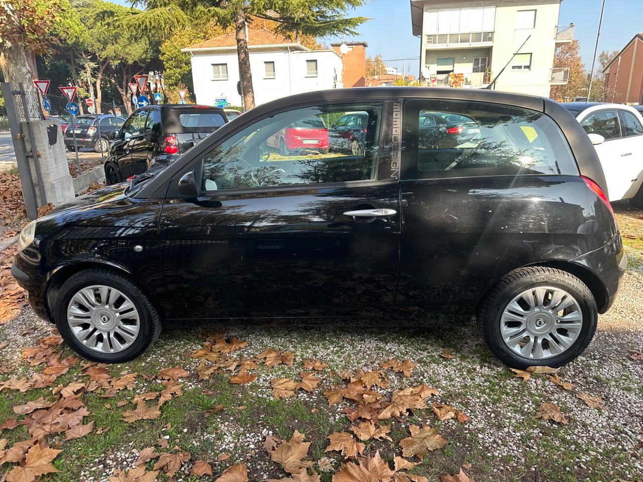 Lancia Ypsilon 1.2 Oro Bianco